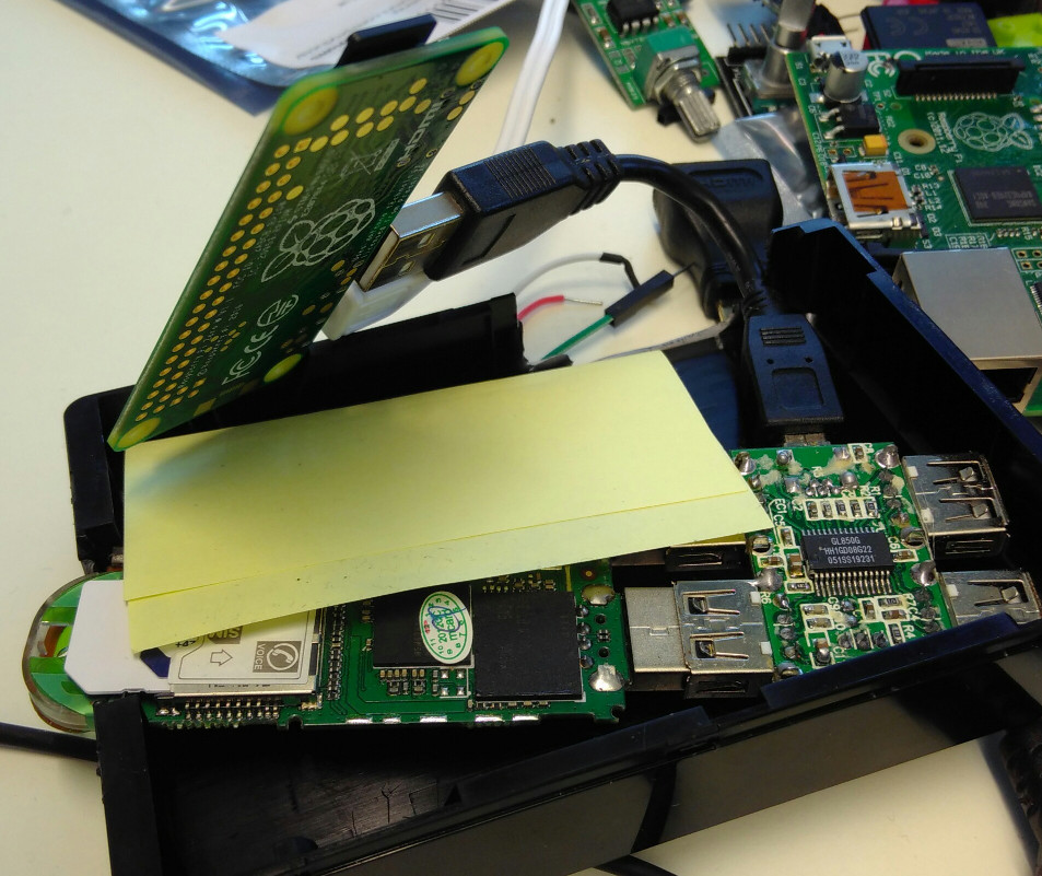 Pi, usb hub, gsm modem in an old harddisk cabinet