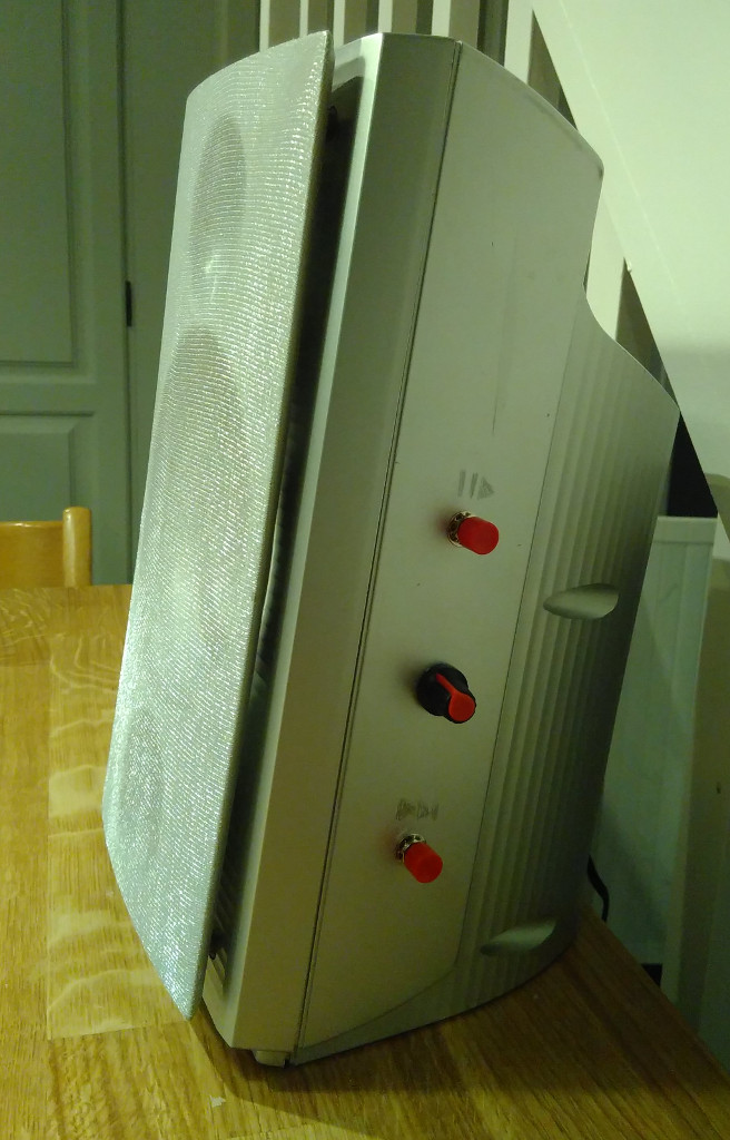 Complete speaker